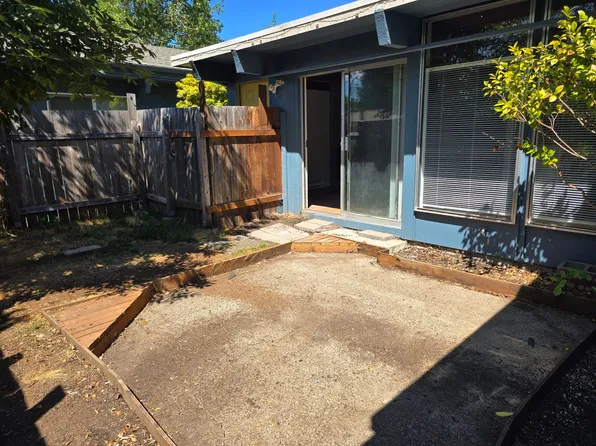 089-02 Renc, 829 & 831 NW 26th St #829-089-02, Corvallis, OR 97330