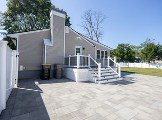 100 Wilson St, Framingham, MA 01702