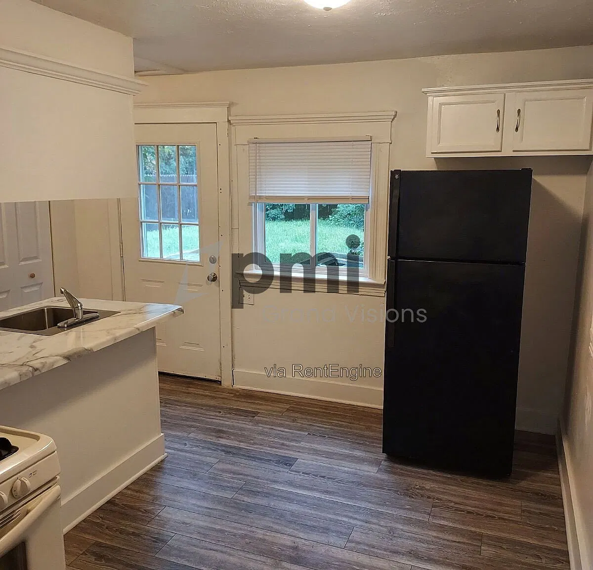 2 bed, 1.0 bath, 768 sqft, $986 — Photo 3