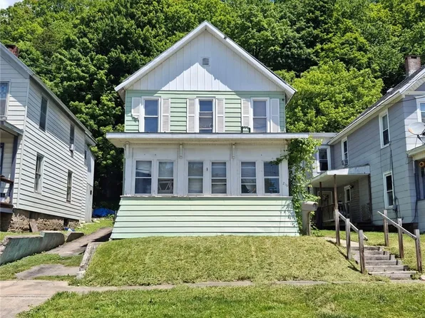 216 Loomis St, Little Falls, NY 13365