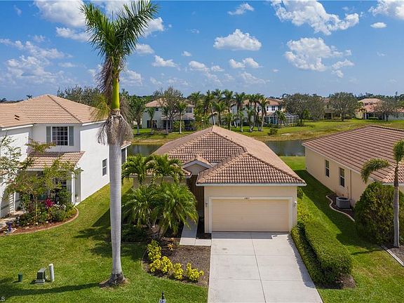 2nd image of 2663 Sunset Lake DR