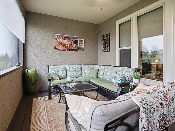 3rd image of 2250 Lake Pointe Dr Unit 2001