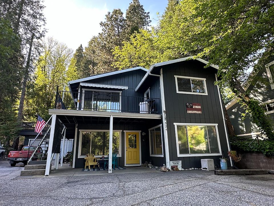 1st image of 526 Mill St