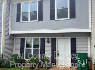 5774 Wells Cir, Stone Mountain, GA 30087