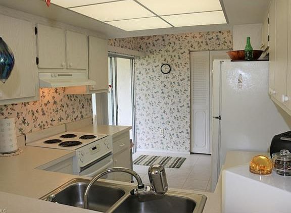 5th image of 5451 Peppertree Dr #1