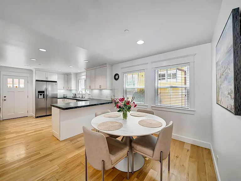 20 Anchorage St — Photo 16