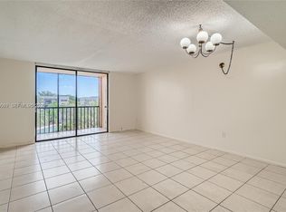 8600 SW 133rd Avenue Rd APT 422, Miami, FL 33183