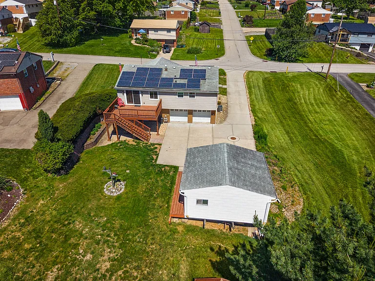 4304 Paradise Dr — Photo 24