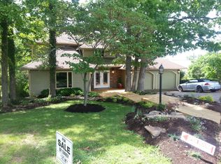 39 Lake Indian Hills Trl, Carbondale, IL 62902