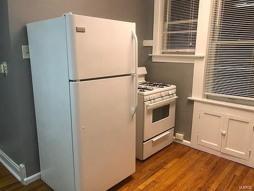 3rd image of 4339 Connecticut St