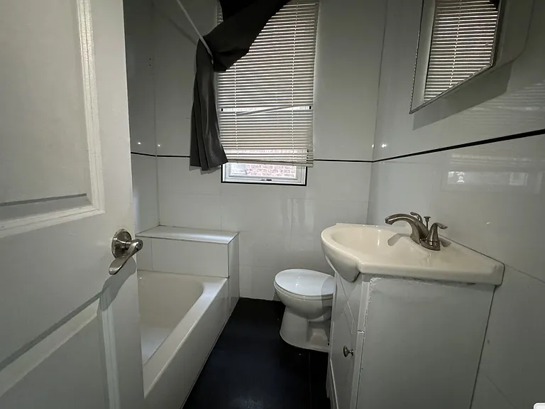 211 Grant Ave #2 — Photo 6