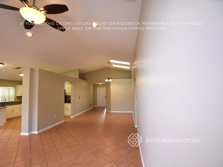16565 NW 6th St — Photo 2