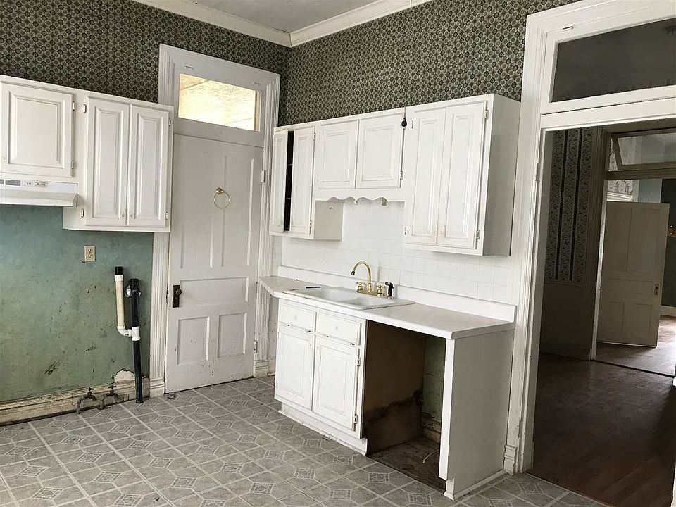 130 College St, Savannah, TN 38372 Zillow