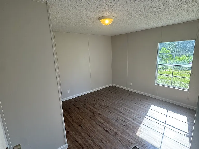 2025 Lee Road 249 — Photo 11