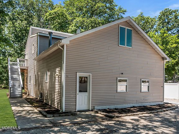 2nd image of 218 Pello Road