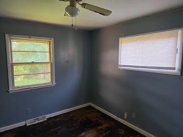 3 bed, 1084 sqft, $1,225 — Photo 4