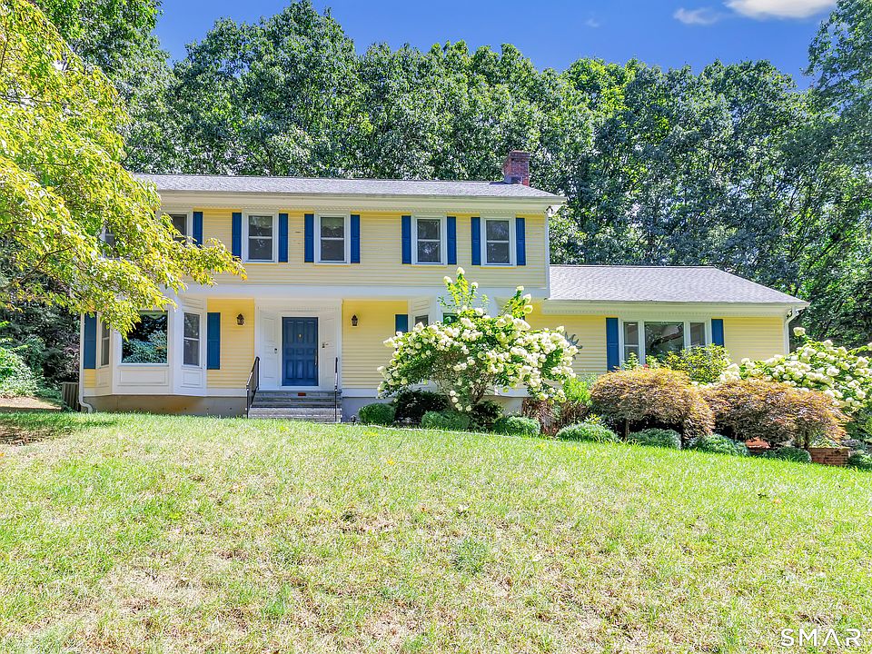 1st image of 61 Greenbriar Road