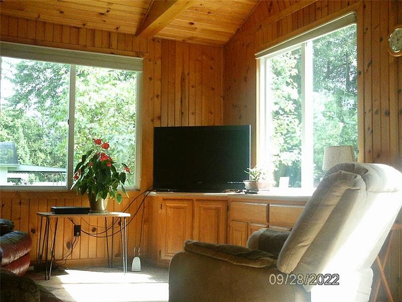 3710 Morefield Rd, Hermitage, PA 16148 Zillow