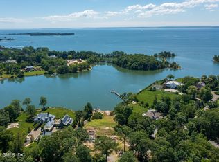 31 Vista Dr, Greenwich, CT 06830