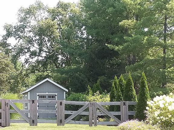 5th image of 1268 Berkshire Ct