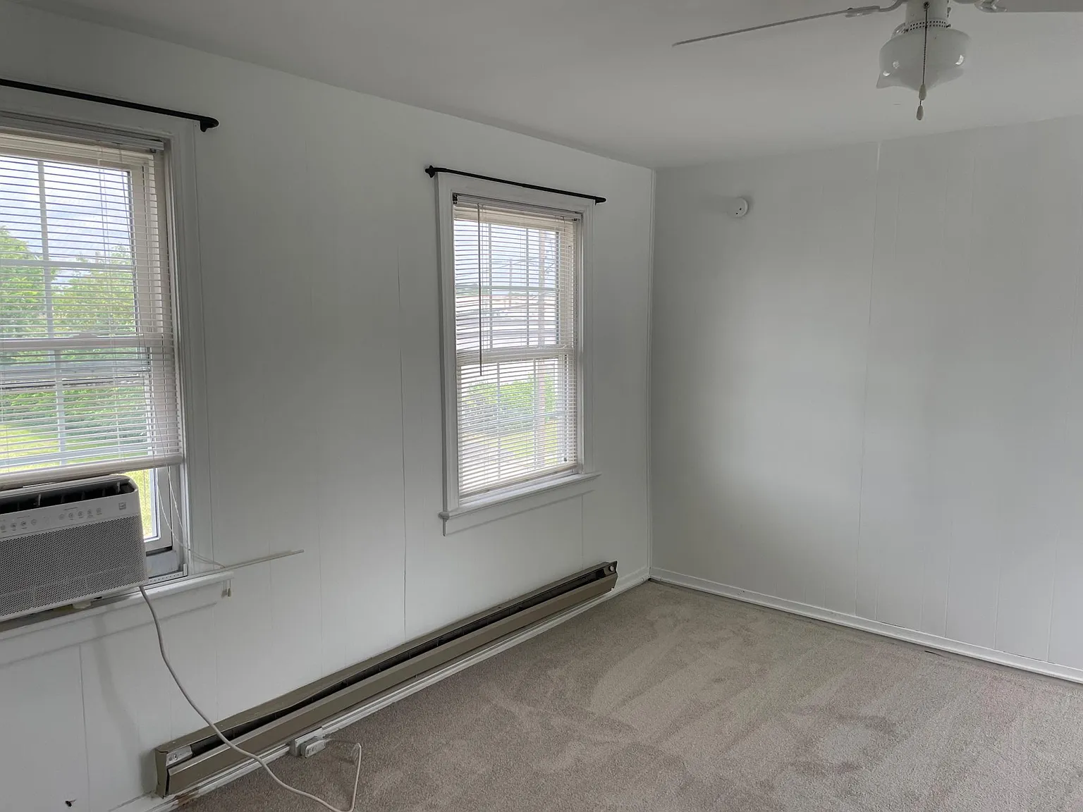 2 bed, 1034 sqft, $1,600 — Photo 3