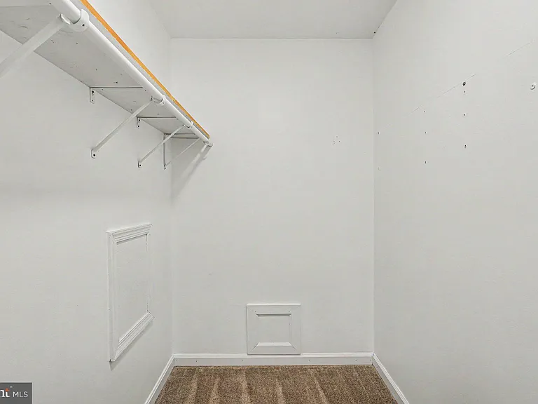 78 Woodmount Dr — Photo 15