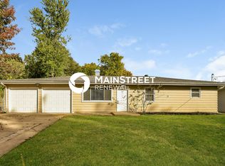 43 Lillian Dr, Saint Charles, MO 63304