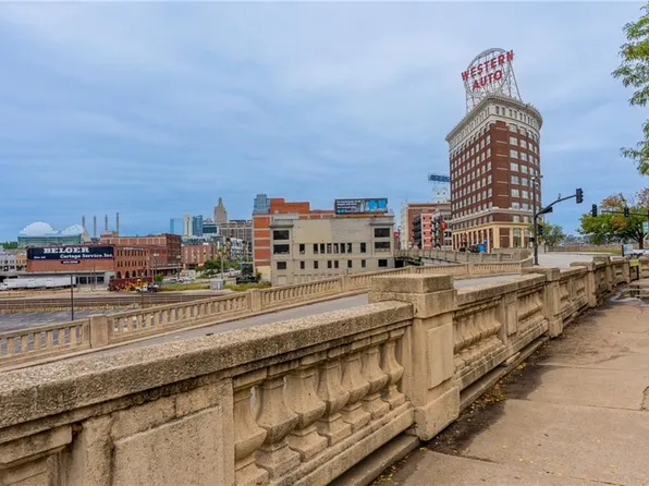 2107 Grand 602 Blvd #602, Kansas City, MO 64108