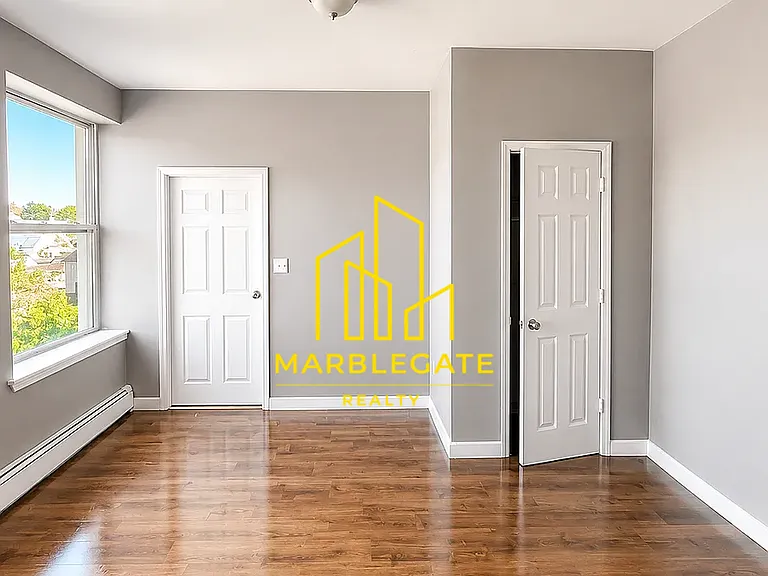 329 Park Ave #122 — Photo 5