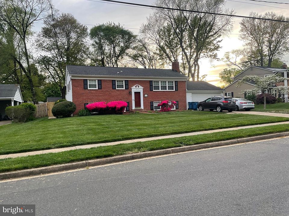 1st image of 5517 Helmsdale Ln
