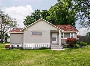 6005 NE 50th St, Kansas City, MO 64119