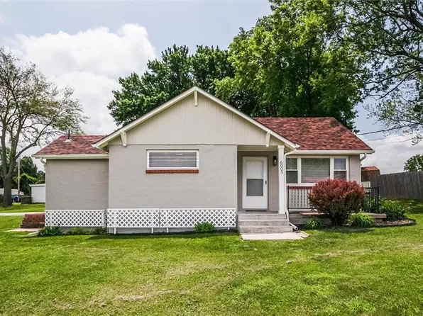 6005 NE 50th St, Kansas City, MO 64119