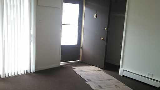 1st image of 12510 S Lincoln St APT 6