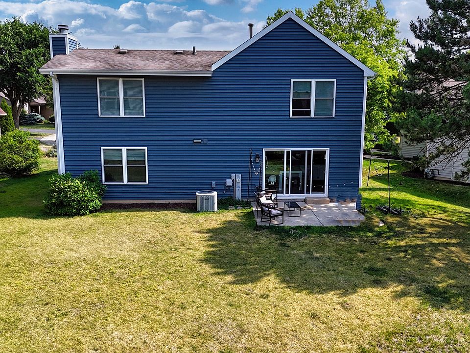 2nd image of 2440 Pebblewood Ct