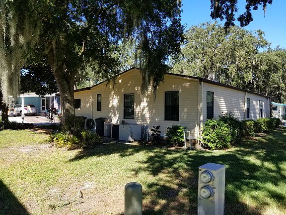 5th image of 10916 Tall Oak Cir