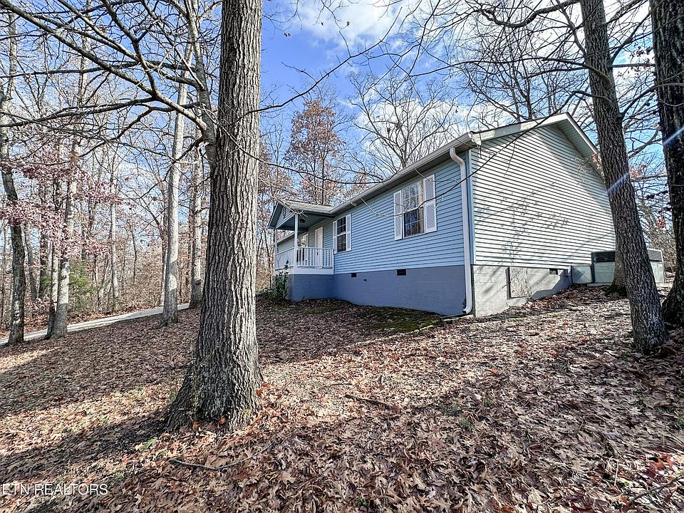 1st image of 5006 Maple Chase Way