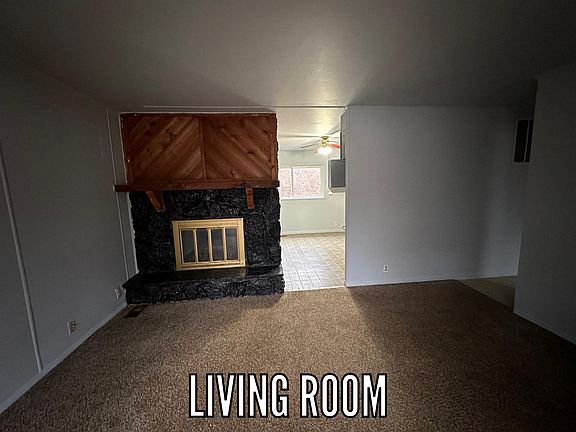 3rd image of 801 Southmoor Dr