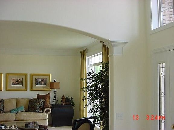 3rd image of 10310 Townley Ct
