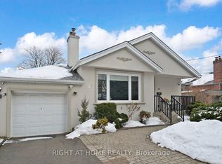 19 Harjolyn Dr, Toronto, ON M9B 3T8