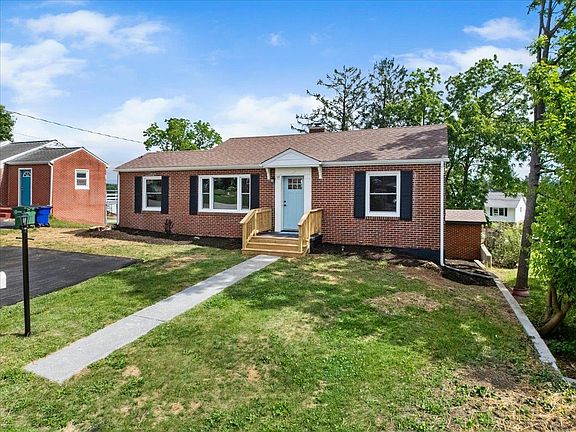4th image of 103 Longview Dr