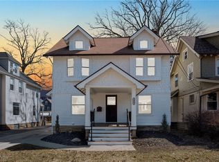 1527 Mars Ave, Lakewood, OH