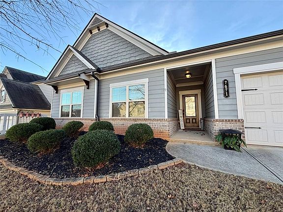 4th image of 7671 Silk Tree Point