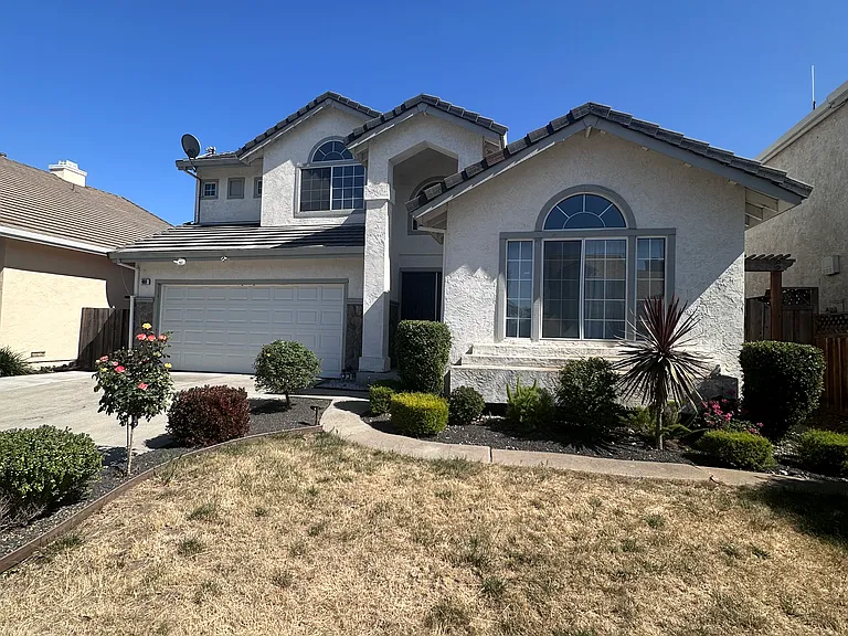 480 Gonzalez St — Photo 1