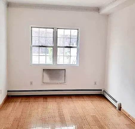3rd image of 3222 42nd St APT 1
