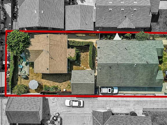 3rd image of 370 Coronado Ave