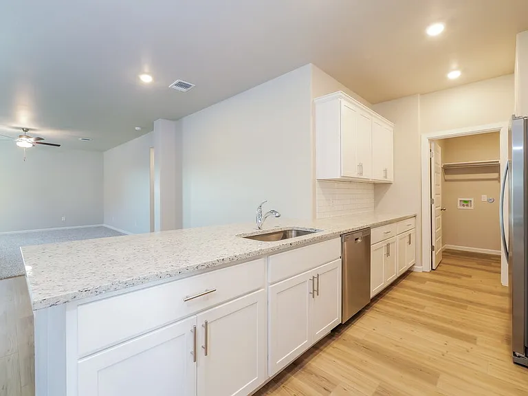 12724 Carrara Ln — Photo 8