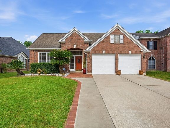 4th image of 16814 Valley Palms Dr