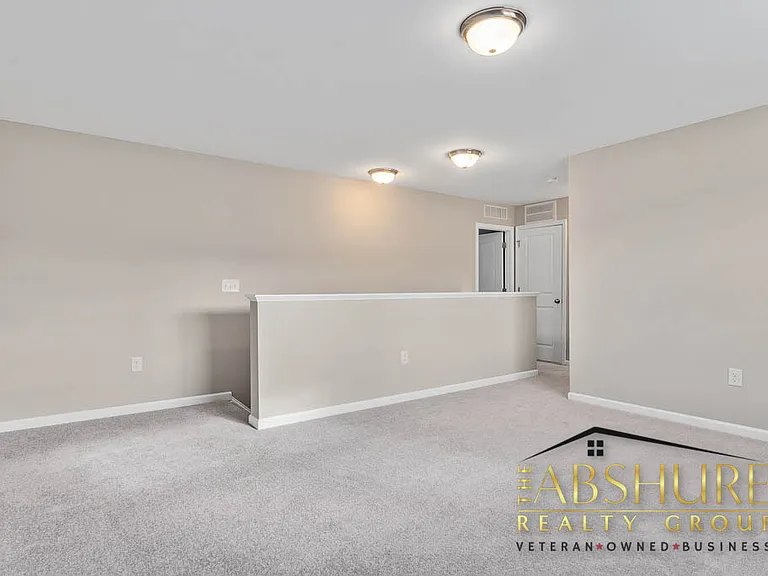 436 Stapleford Ln — Photo 18