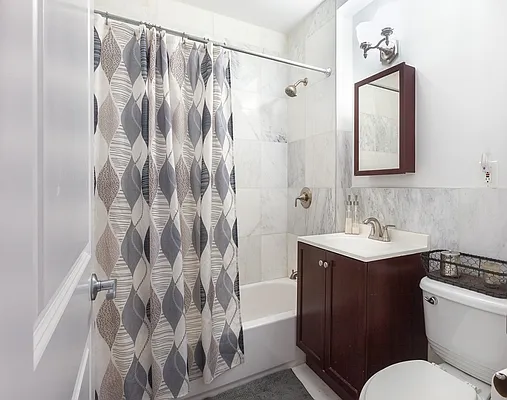 Rented by MNS | media 31