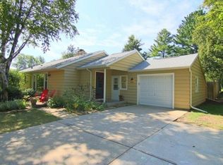 5601 Laurel Ct, Madison, WI 53705